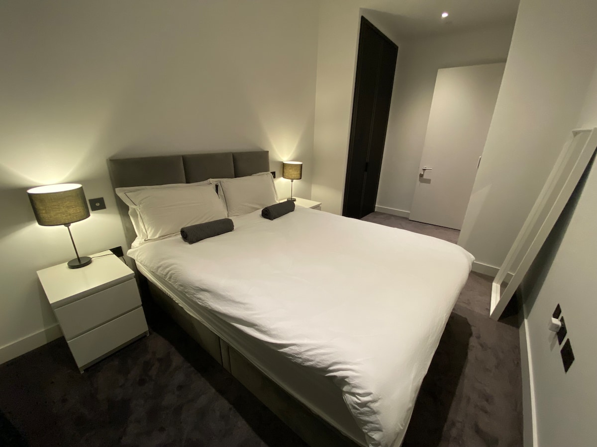 غرفة النوم 2