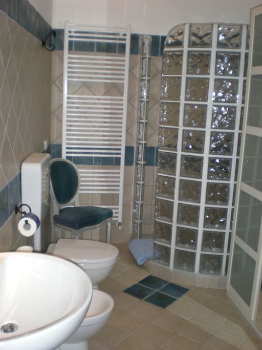 Il bagno di Cielo blu