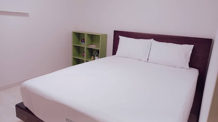 Lavo la funda del colchón y la plancha se encogió, pero soy experta ^ ^