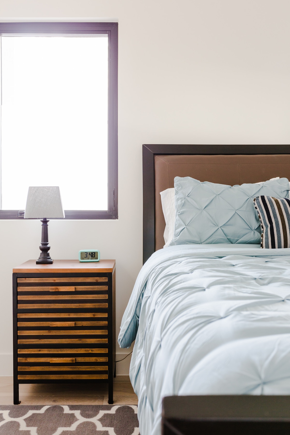 Bright & Modern SoCo Retreat, Minutes from DT!
