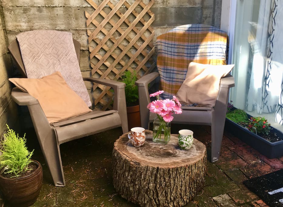 Outdoor private patio