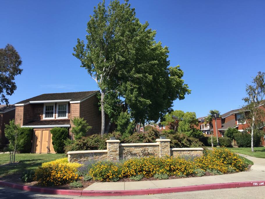 the park like "plume island" community