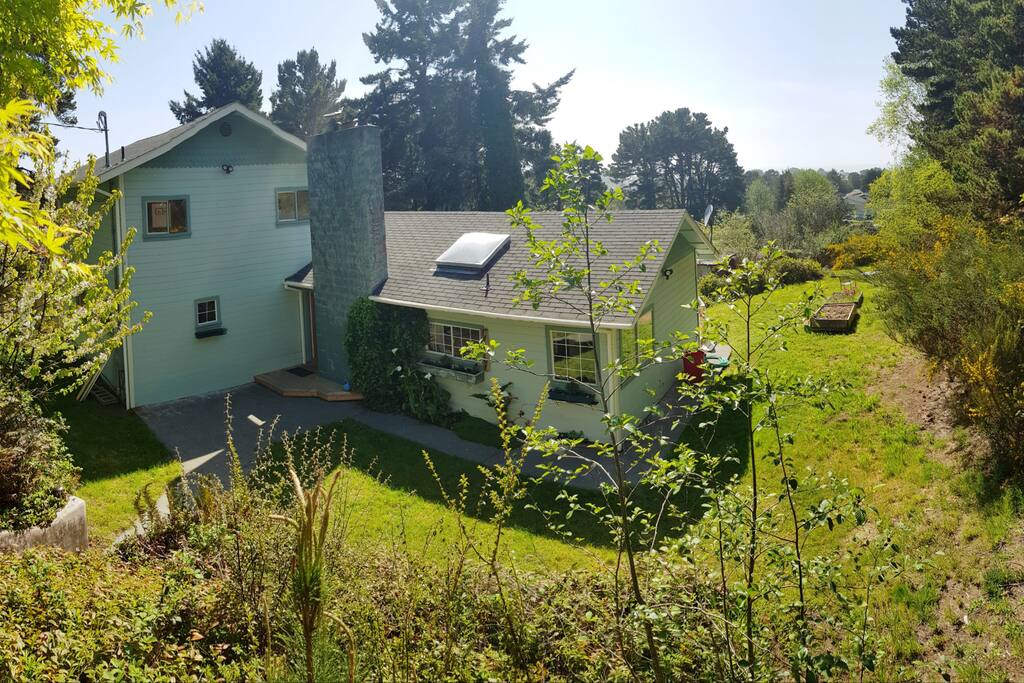 House & garden