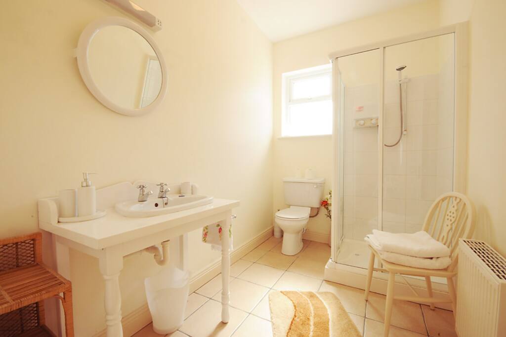 Ensuite bathroom