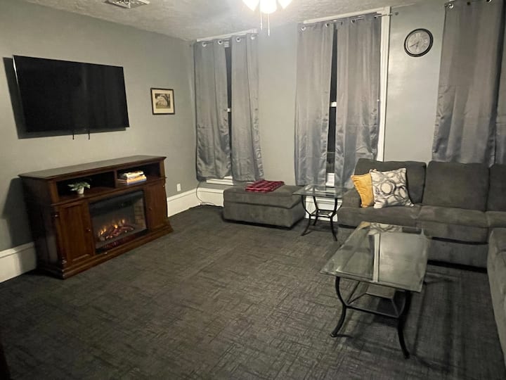 Lovely 2 bedroom apt, downtown Canisteo. Apartments for Rent in