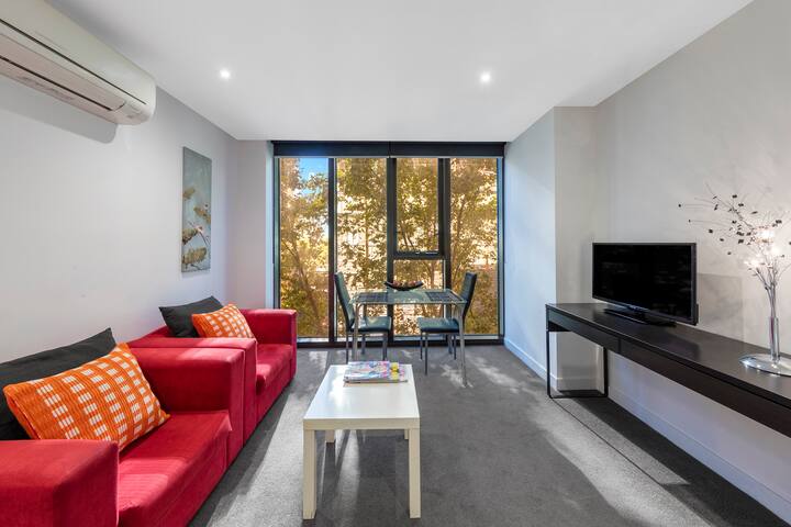 1 bedroom 1 bath serviced apartment-c