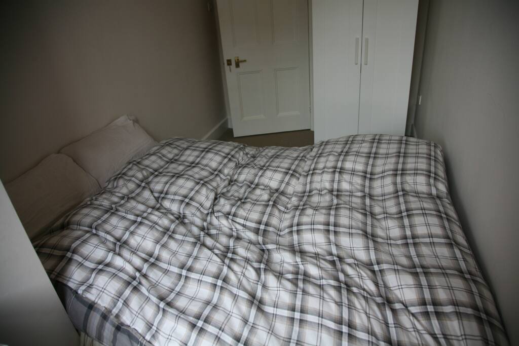 Smaller room - Double Bed. 2 windows natural light