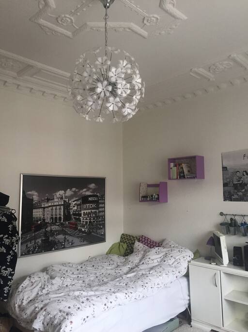 Værelse 1 med 140 cm seng
