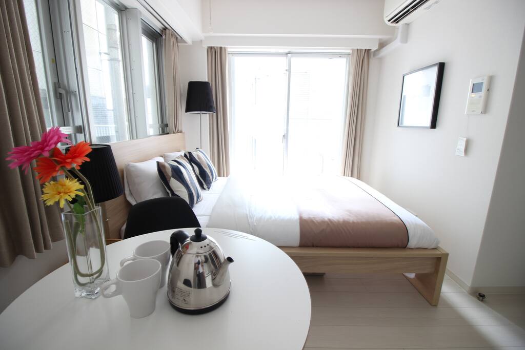 New Stylish Studio with double sized bed
