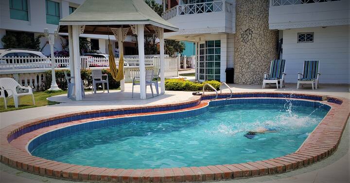 4BR Guest House in Cartagena — photo 1