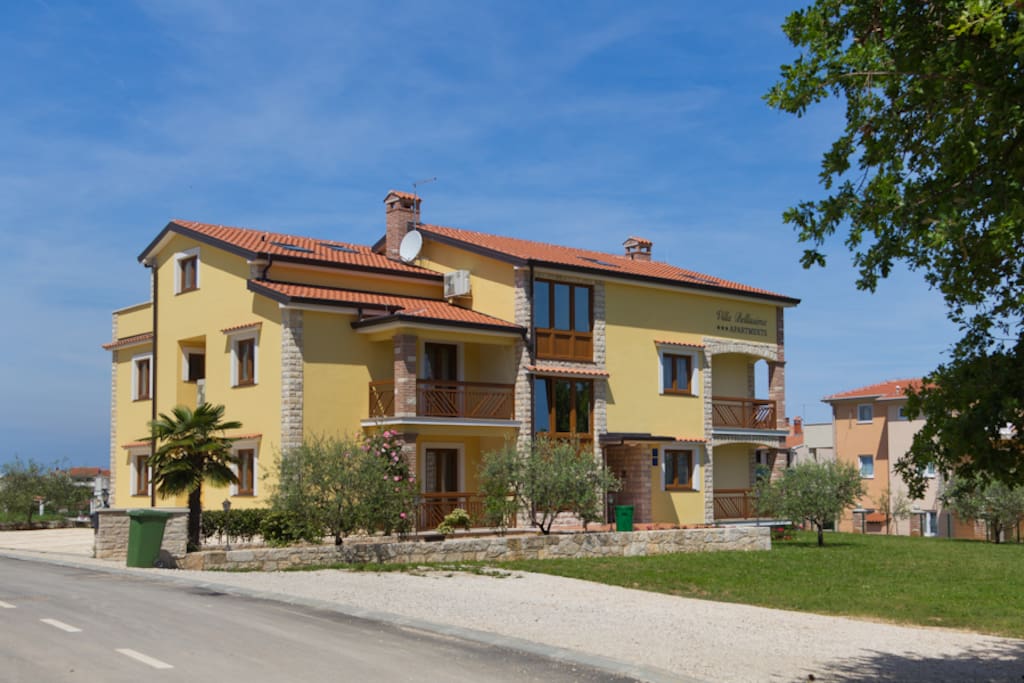 Apartment house Villa Bellissima