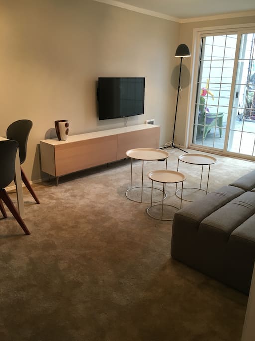 Living | Dining Area - viewpoint 3