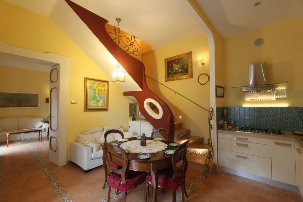 Living room and kitchen with full equipment