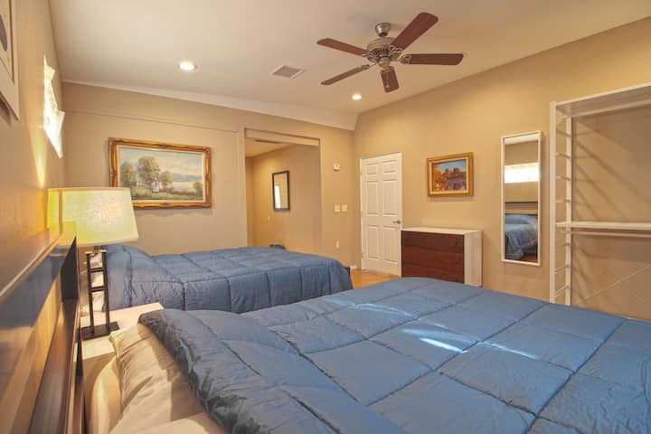 ห้องนอนสวีท #1