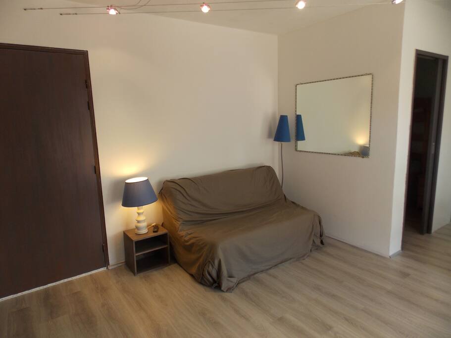 un salon chaleureux