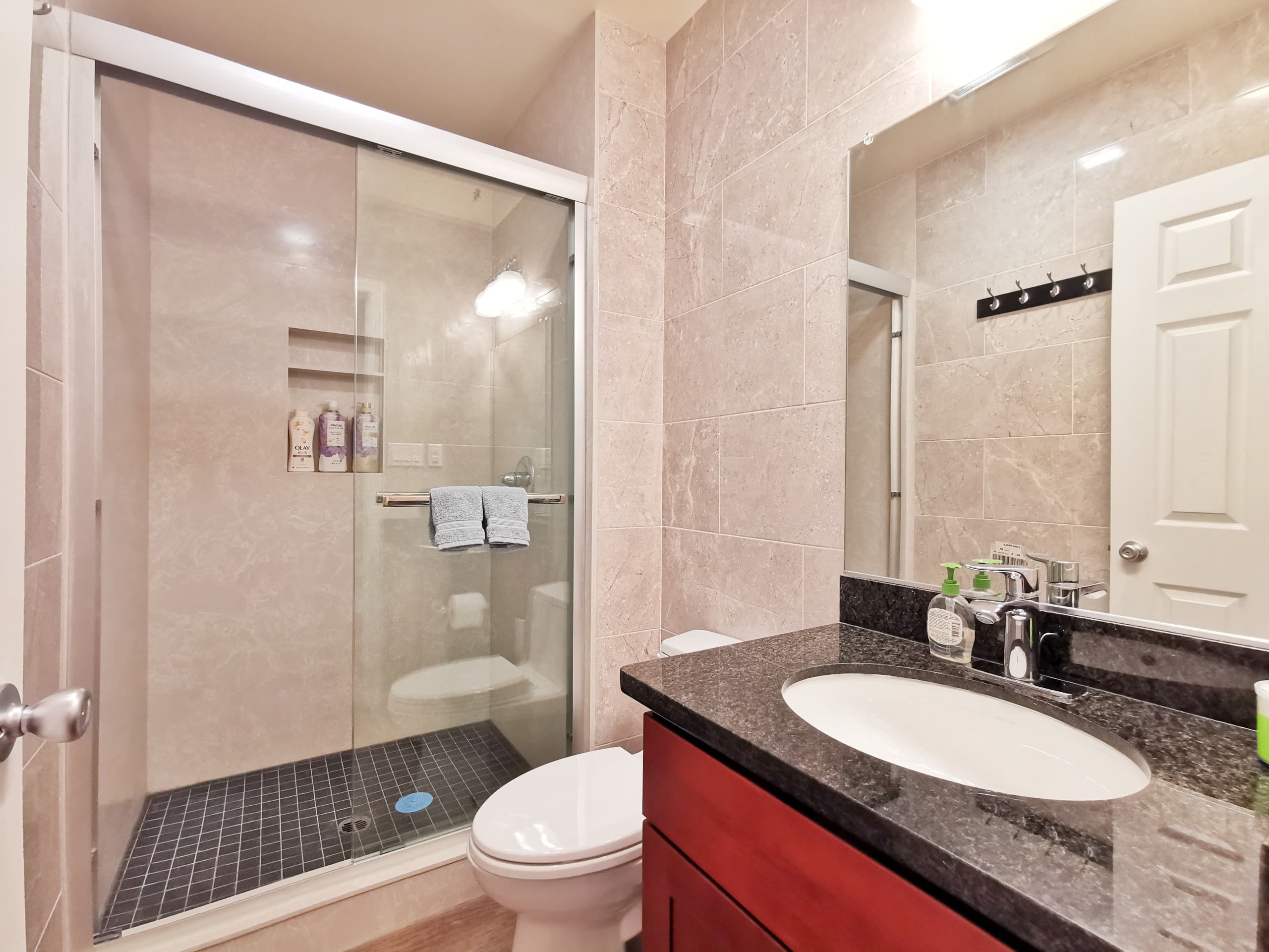 Townhouse in San Francisco · ★4.9 · 3 bedrooms · 3 beds · 3 baths - Image 24