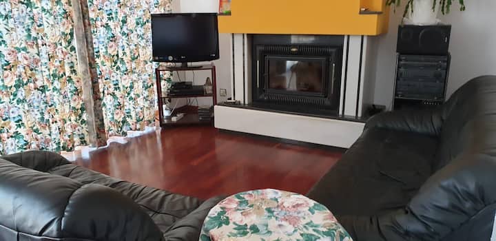 Chalet Con Piscina En Verano. - Ezcaray
