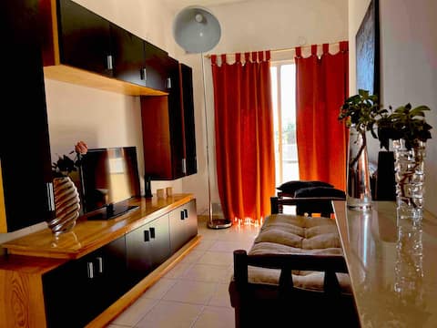 Popular Airbnb listing: Right in the center, beautiful apartment, first floor in Departamento Uruguay
