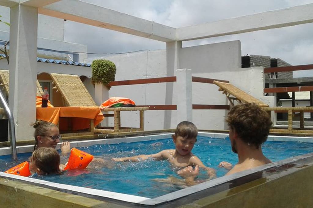 now has new roof top swimming pool