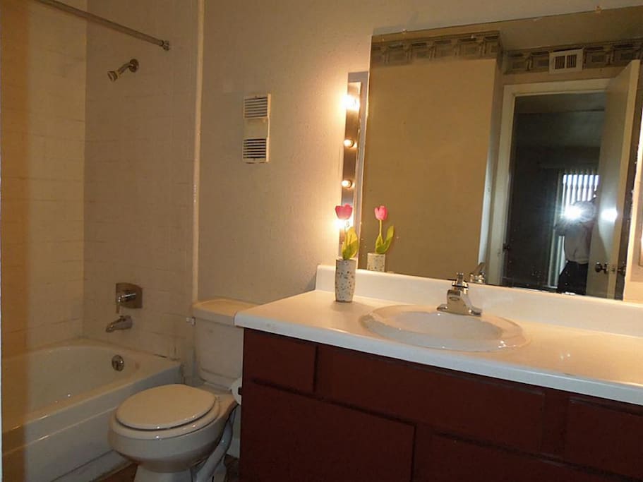 Master Bathroom - en suite