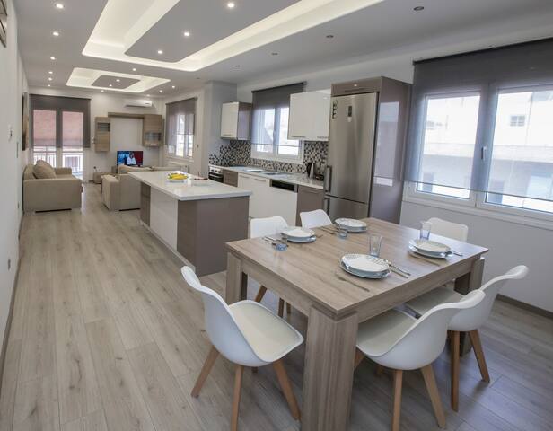 Acropolis Gem by GHH