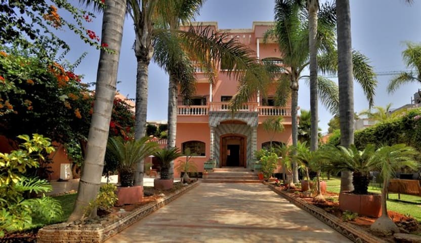 LHOSTEL managed Airbnb listing 3