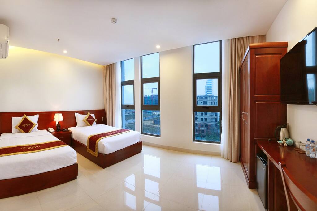 DULUXE TWIN