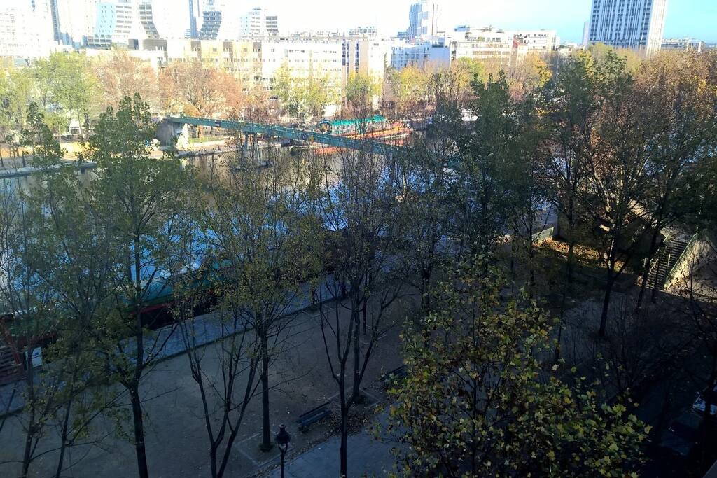 au 7 eme étage : vue du salon