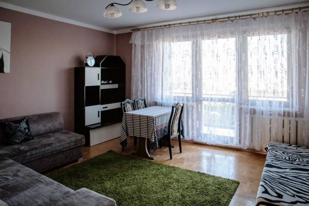 Mieszkanie na wakacje nad morzem -duży słoneczny pokój, z balkonem