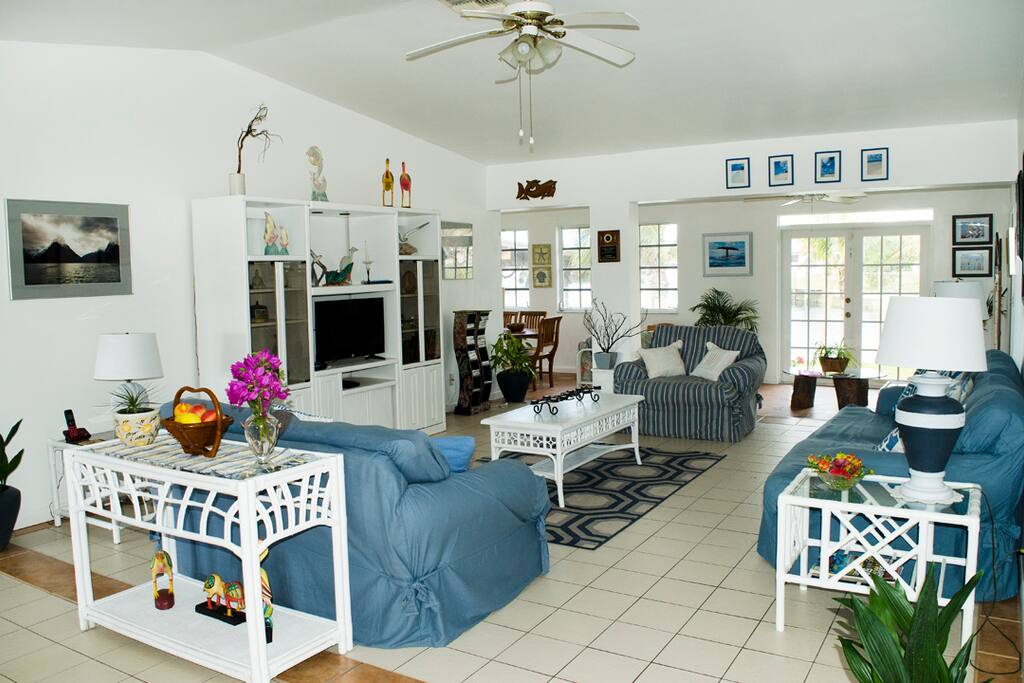You will have full access to all the shared areas of the home, including the lovely airy living room.