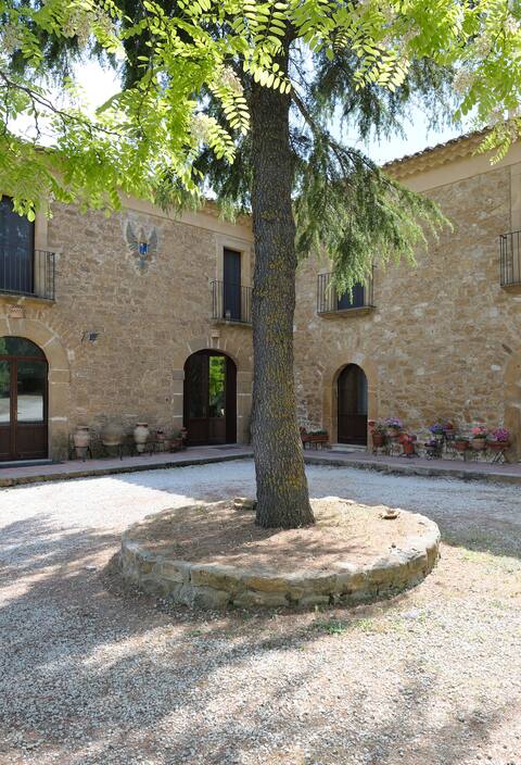 Dwelling in an old Villa from the 1700s - Quadruple Room