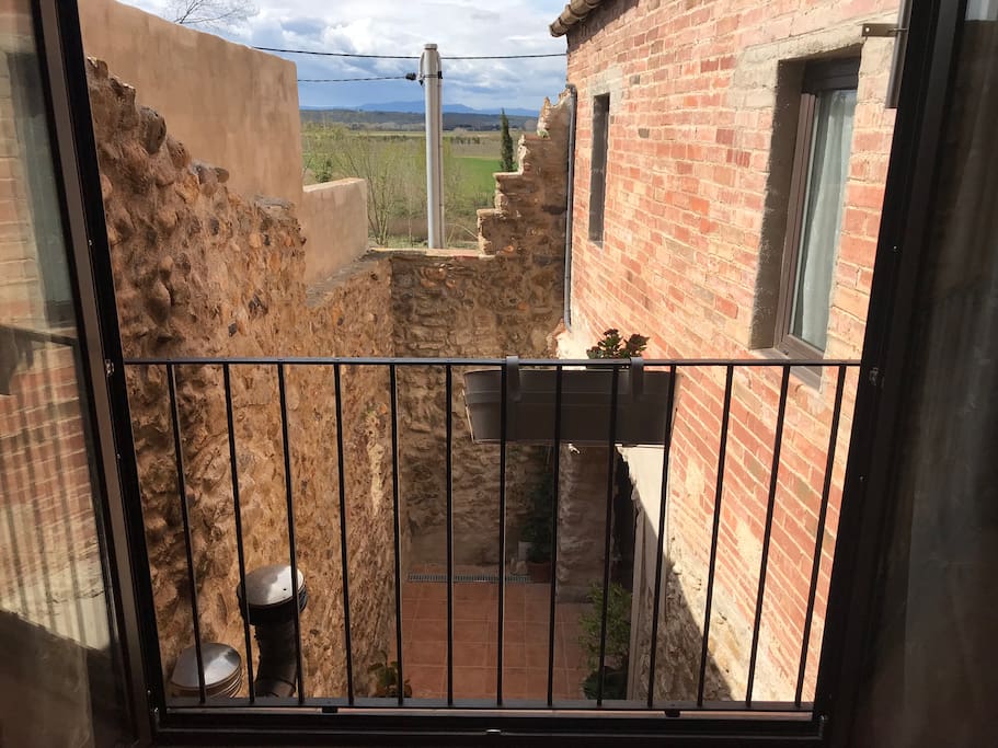 Vista del patio desde la habitación