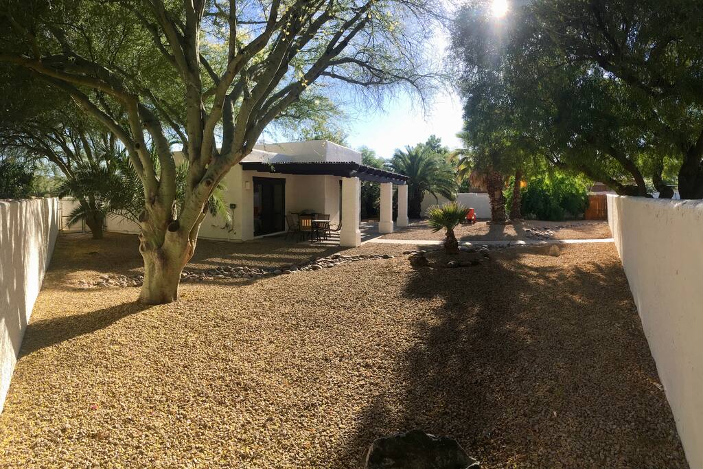 Another view of the private yard. This enclosed space is ideal for your travelling pets. We cannot stress enough how independent this guest house is on the property. The guest house does not share any common space with the main house.
