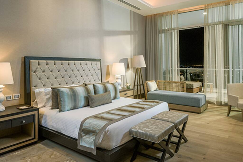 Room 1