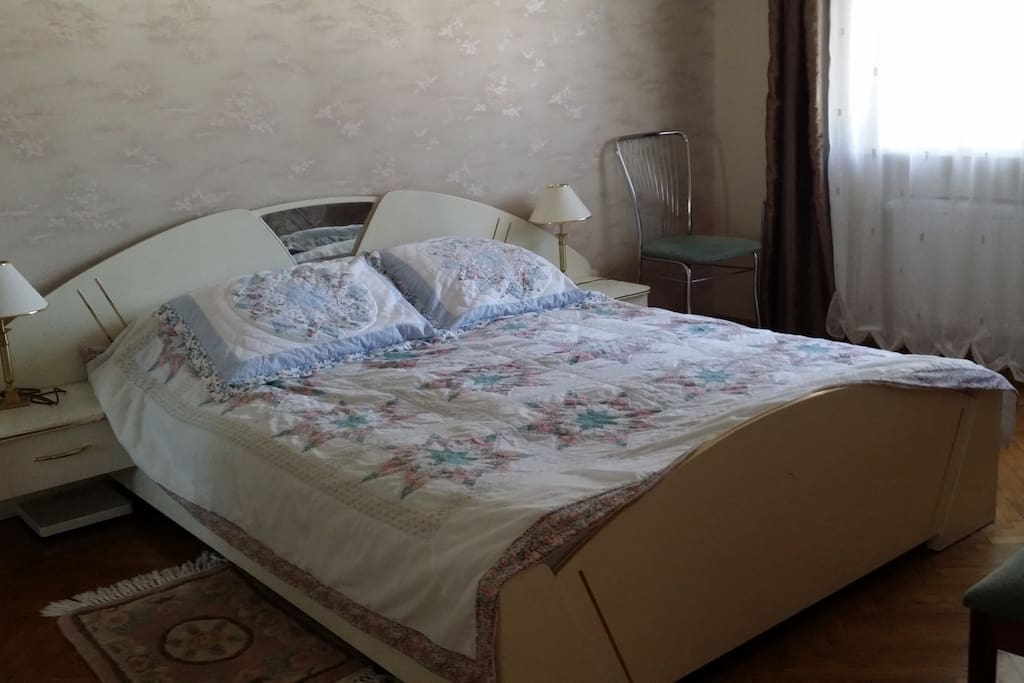 Main bedroom with double bed