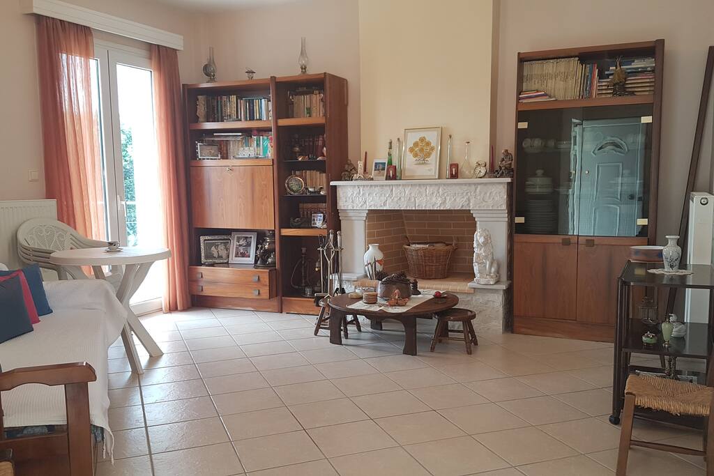 First floor,living room