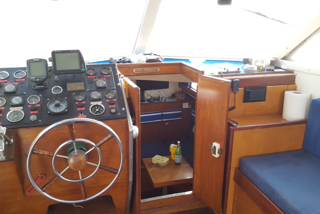 bateau prêt à la navigation, sortie mer possible en sus..