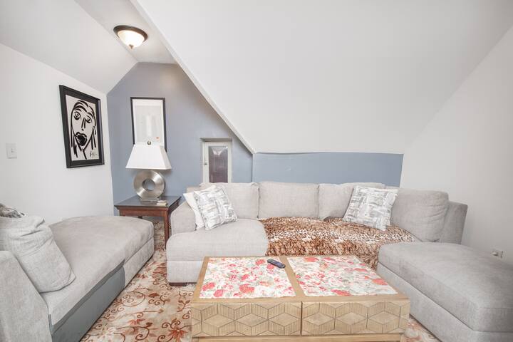 The Art House gallery image 3