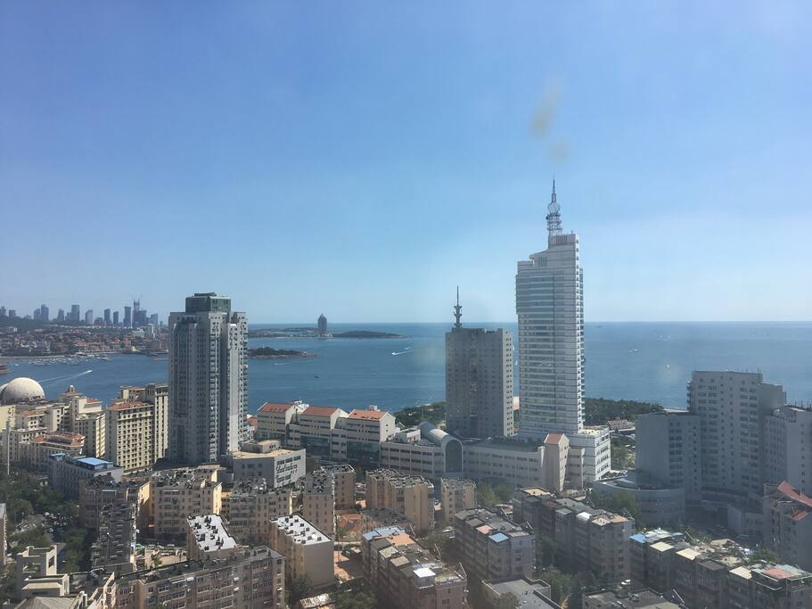 客厅窗外