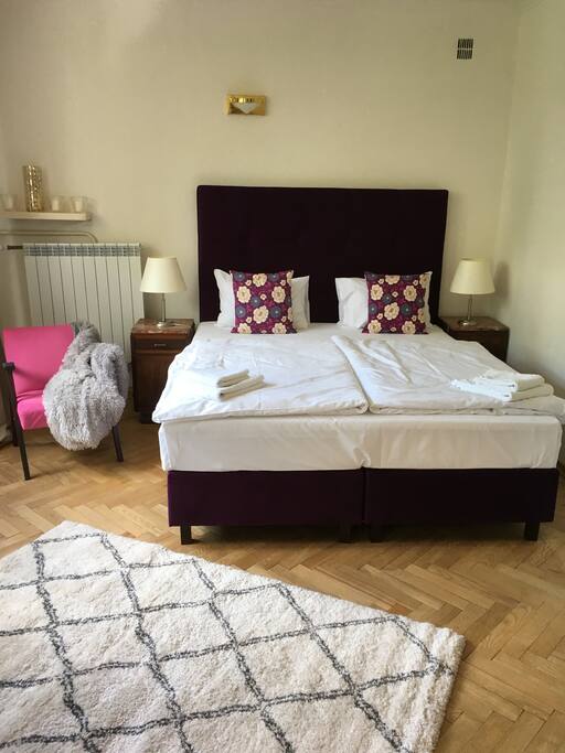 Big, comfortable bed