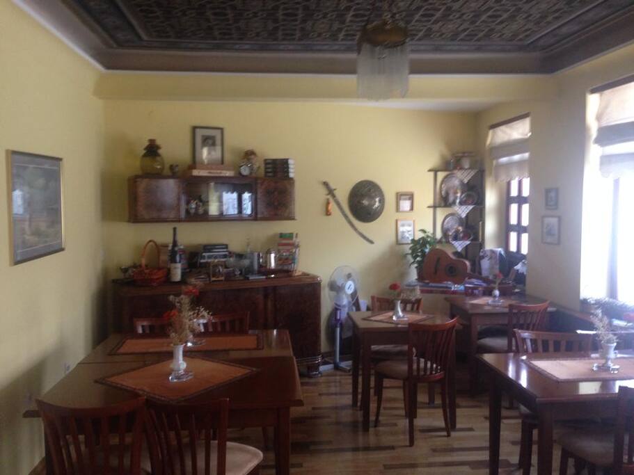 Shared livingroom
