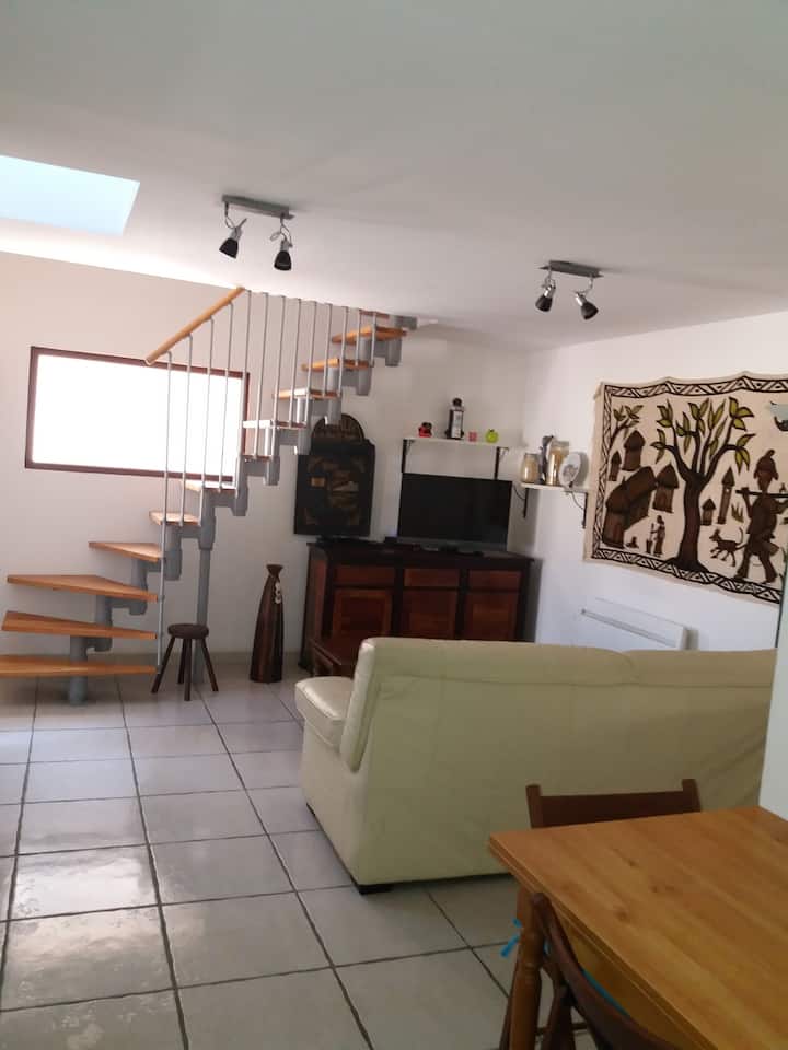 House 4 pers. on the road of the castles Guesthouses for Rent in