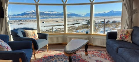 Dome with Stunning Glacier & Mountain Views