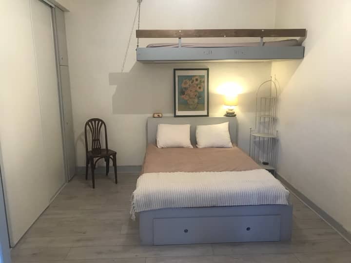dhomë gjumi, kati përdhes, dhoma gjumi 3
