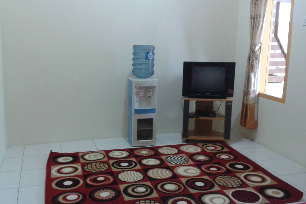 Televisi