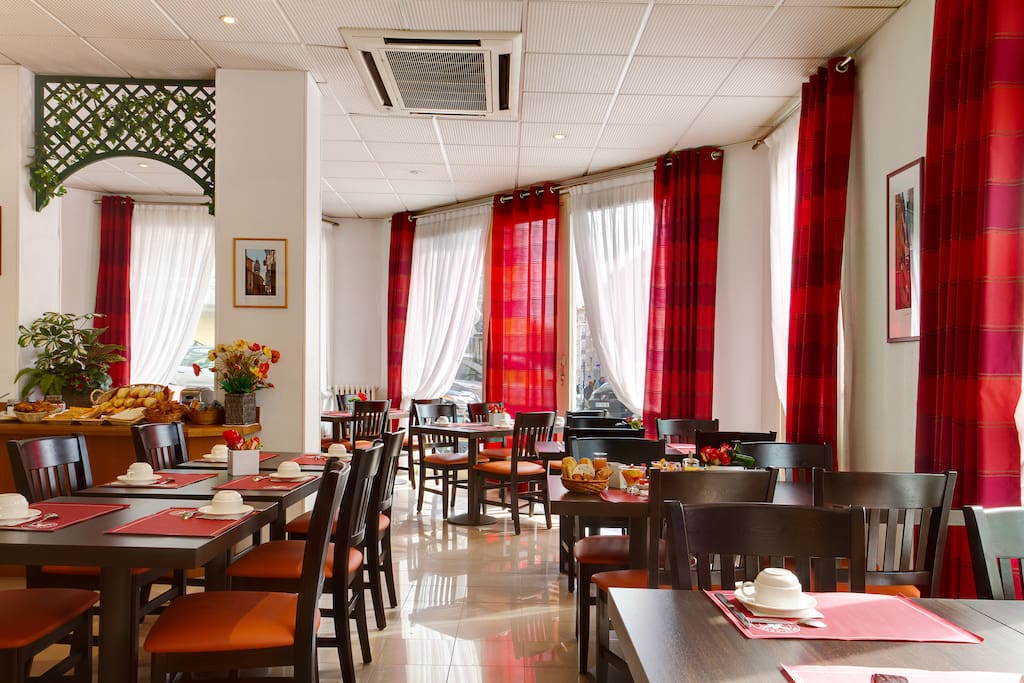 salle petit déjeuner