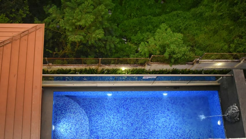 Gorgeous 3bhk Duplex Apartment with Private pool