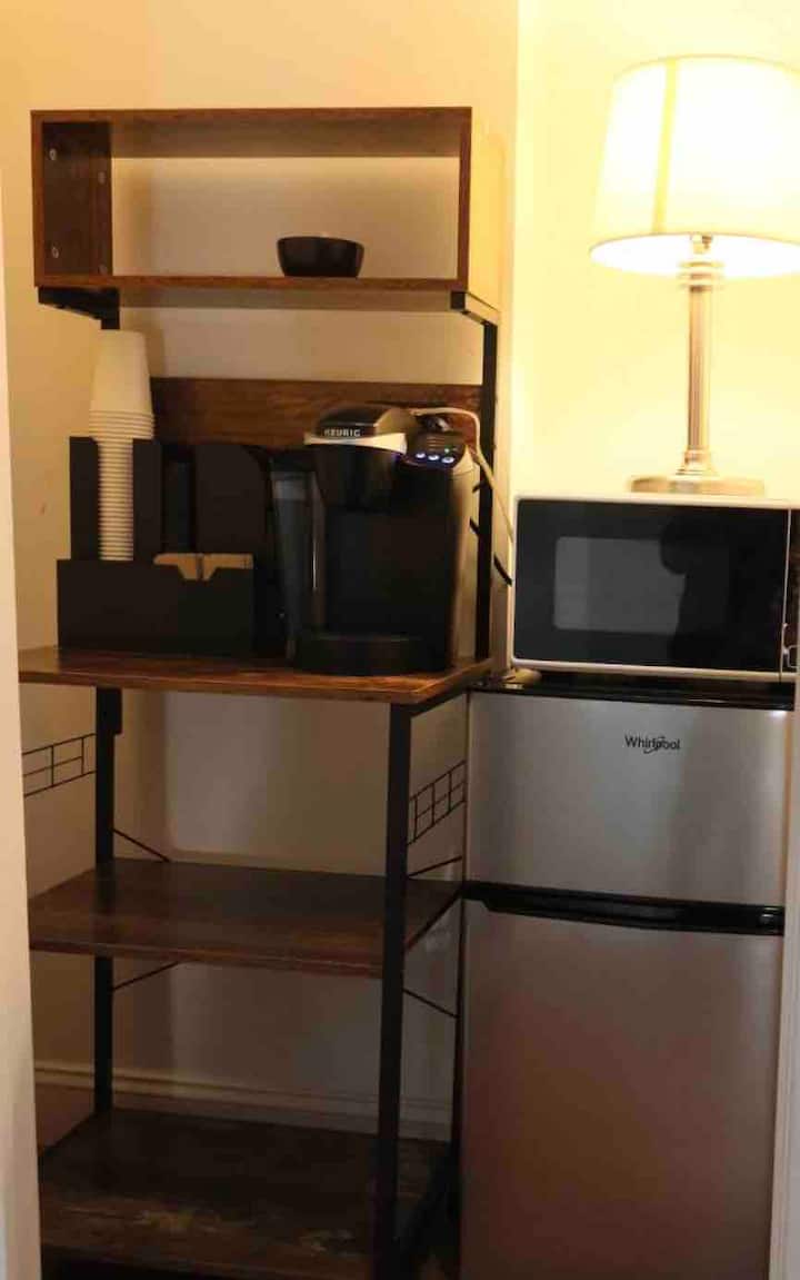 *Classy* Suite In Boutique Styled Building - 필라델피아