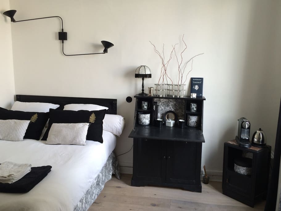 Cosy black and white room.