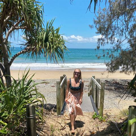 Beach Retreat – Ducted Air – Free Wifi gallery image 3